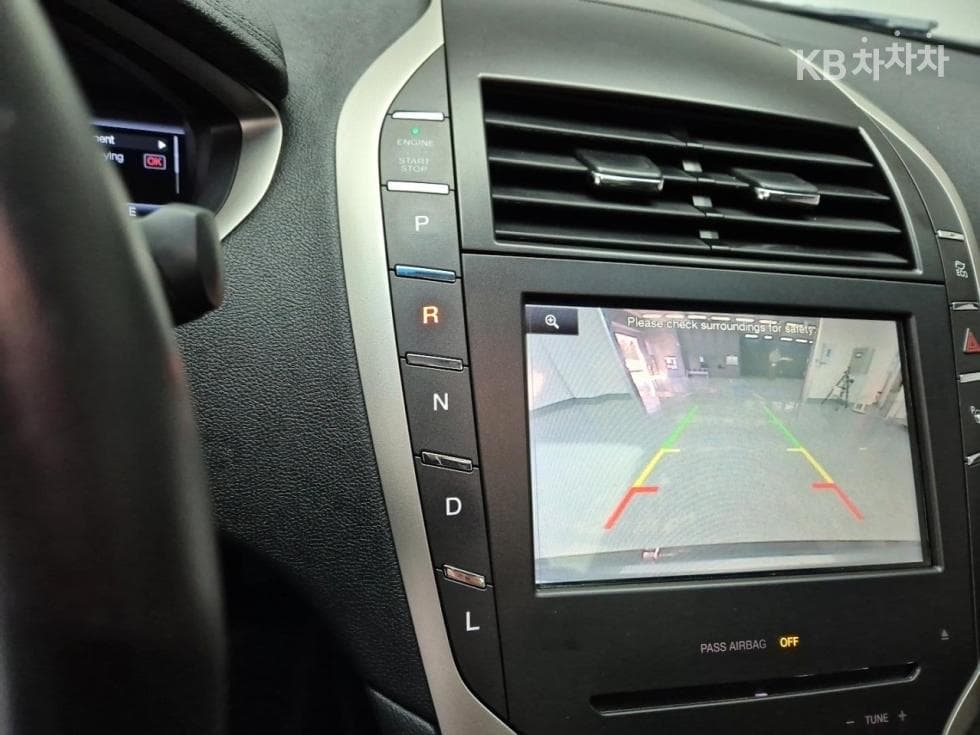 링컨 MKZ3.5 AWD - 8