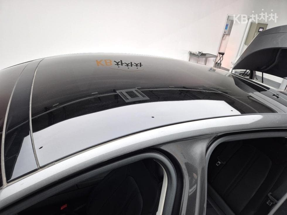 링컨 MKZ3.5 AWD - 17