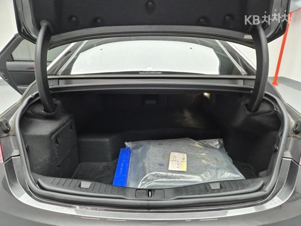 링컨 MKZ3.5 AWD - 18