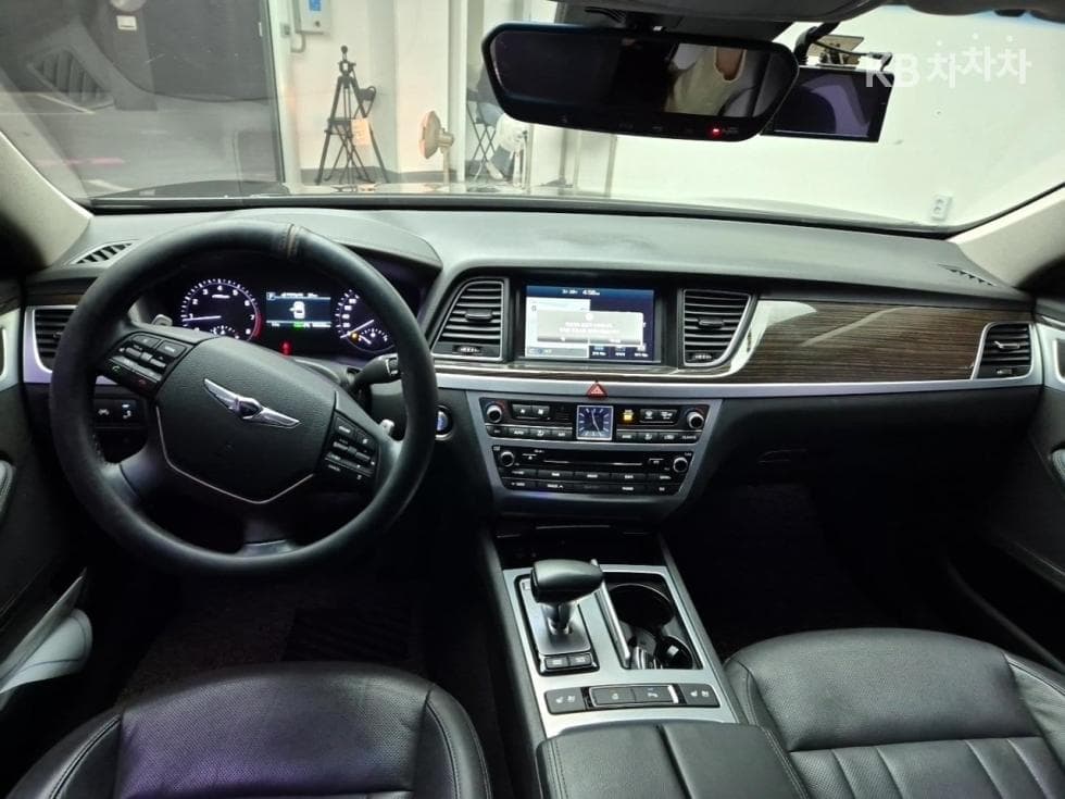 Genesis G803.3 GDI Luxury - 7