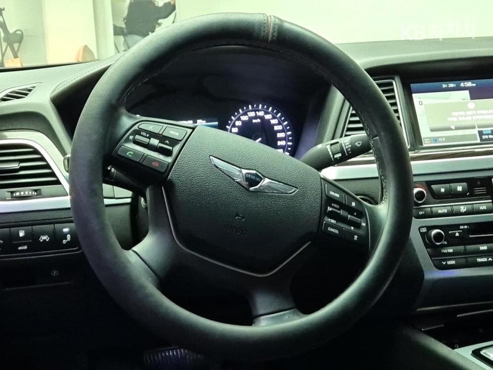 Genesis G803.3 GDI Luxury - 9