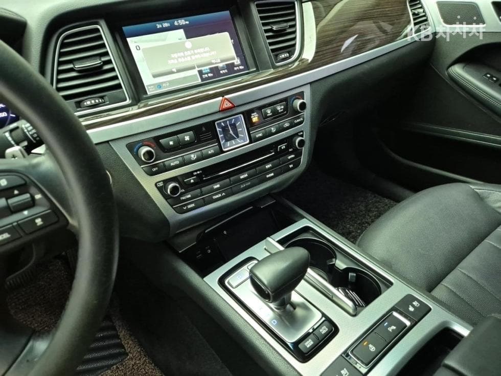 Genesis G803.3 GDI Luxury - 10