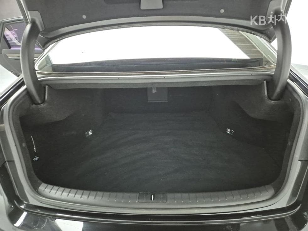 Genesis G803.3 GDI Luxury - 17