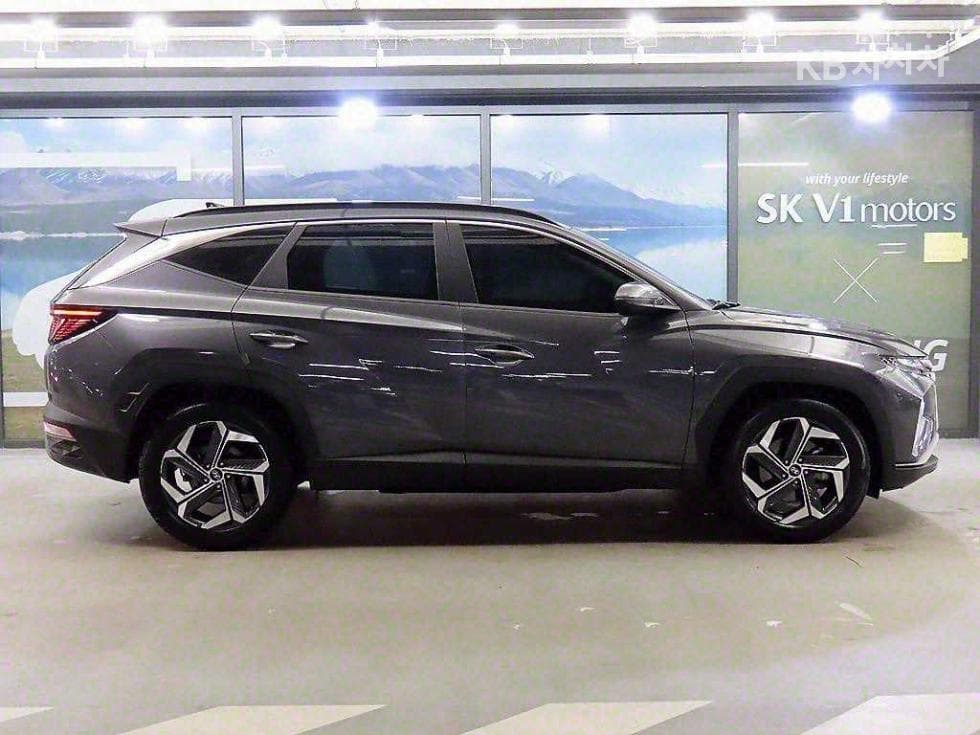 Hyundai The All New Tucson(NX (Lexus SUV)4)Diesel 2.0 2WD Premium - 3