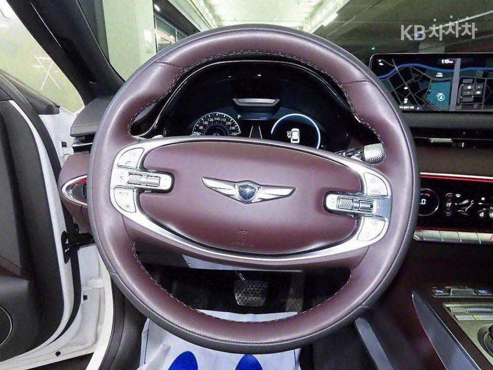 Genesis GV70Gasoline 2.5T AWD - 8
