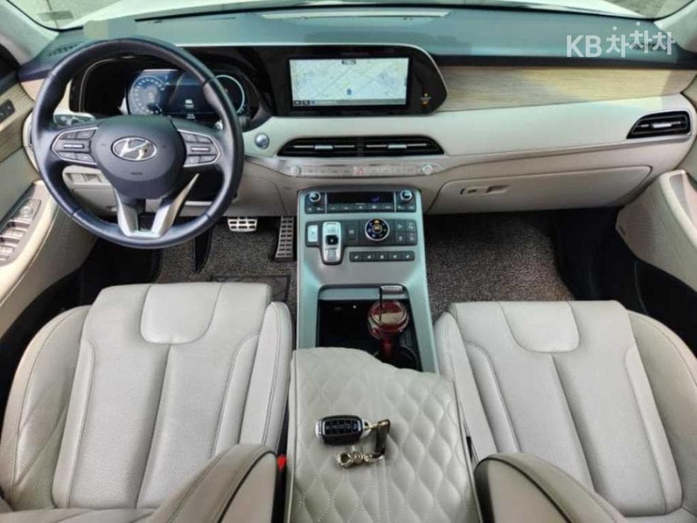 Hyundai Palisade2.2 Diesel 7-seater (Limousine) AWD Prestige - 2