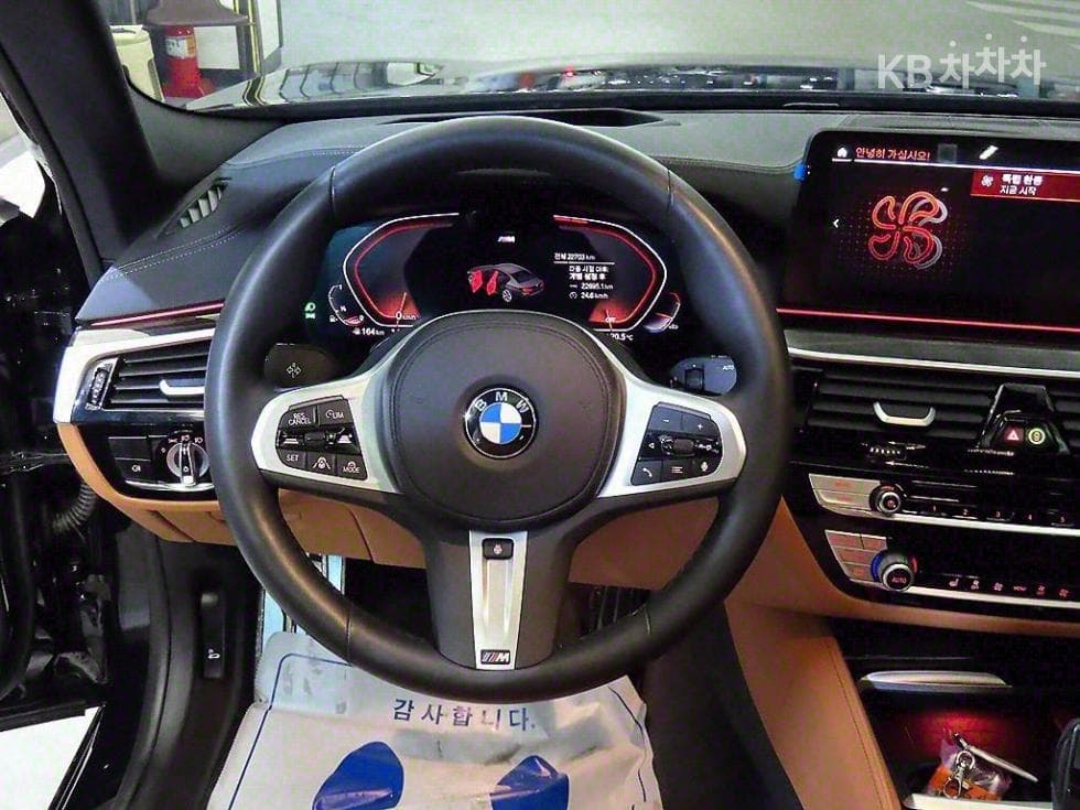 BMW 올New5 Series (G30)520i M Sport - 8