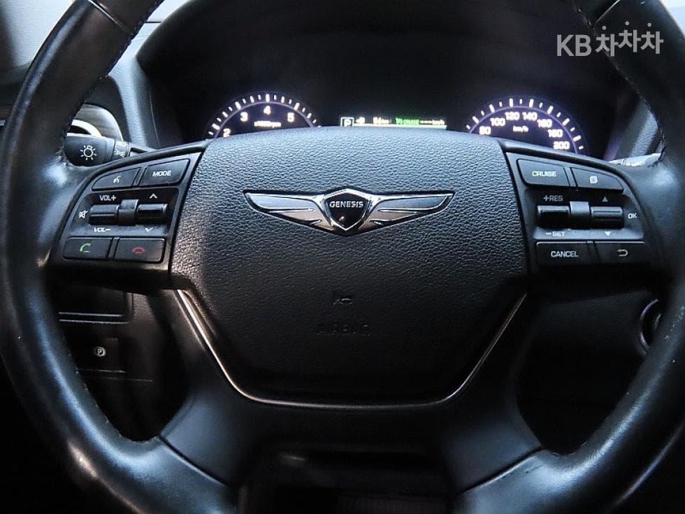 Genesis G803.3 GDI AWD Luxury - 17