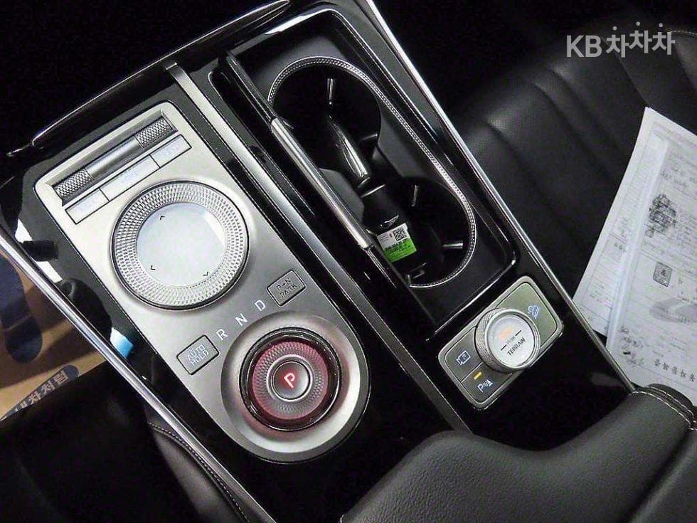 Genesis GV803.5 Turbo Gasoline AWD - 10