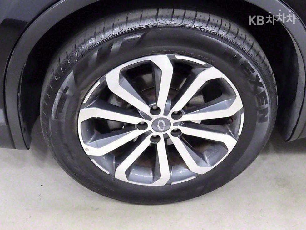 Renault Korea The New (facelift) QM62.0 GDe 2WD LE - 19