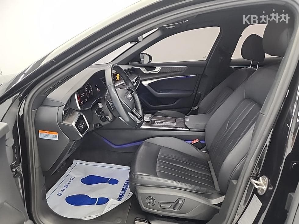 Ауди A6(C8)45 TFSI Quattro Premium - 11