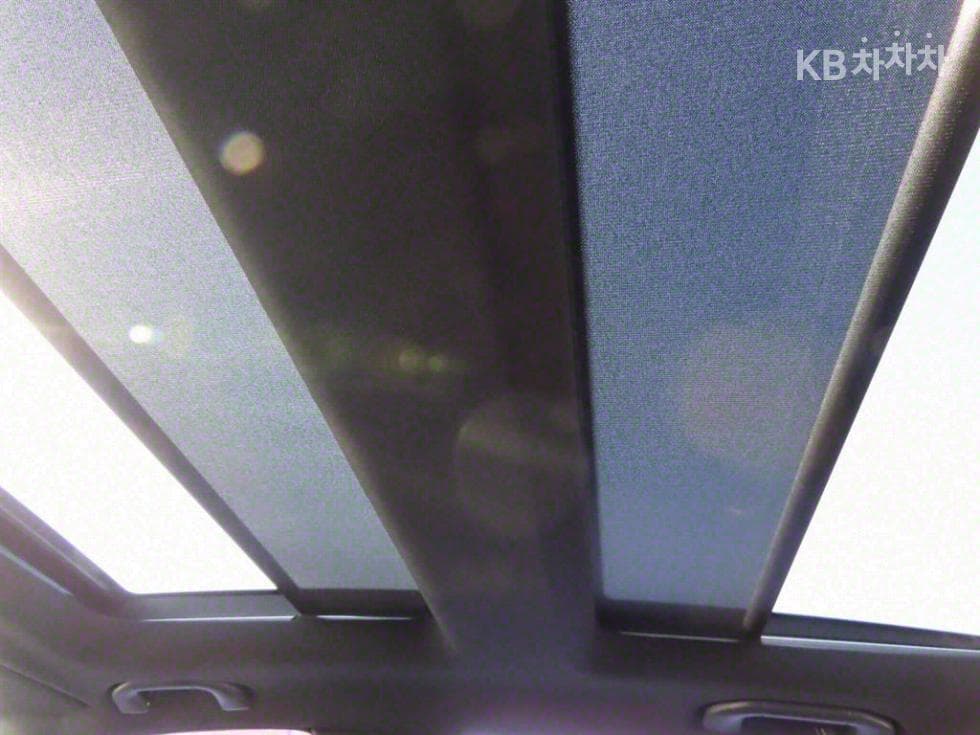 Mercedes-Benz Нов E-КласE63 AMG W212 - 6