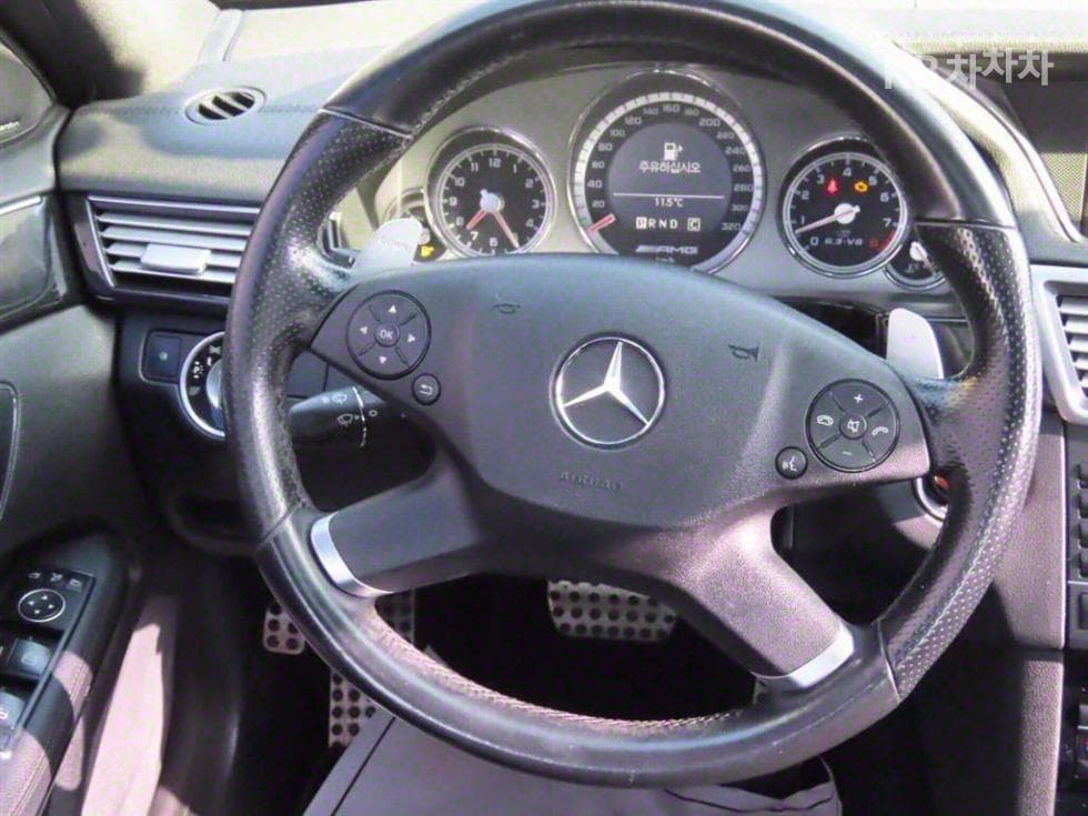 Mercedes-Benz Нов E-КласE63 AMG W212 - 15