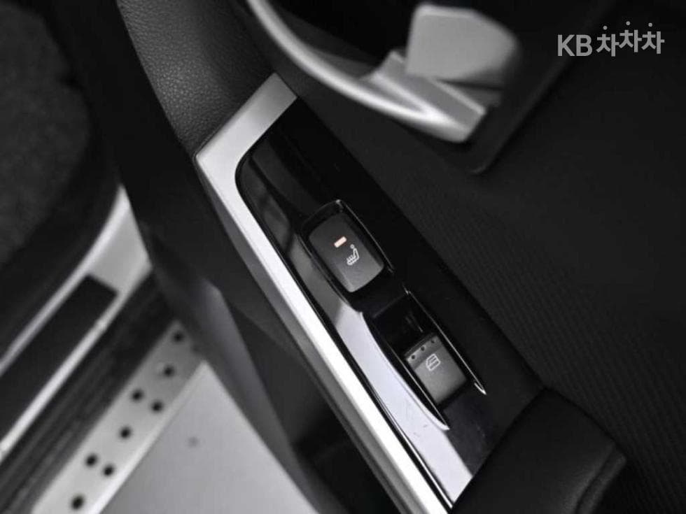 КейДжи Мобилити Нов Стил 코란도 C2.2 RX 2WD Висок клас - 16