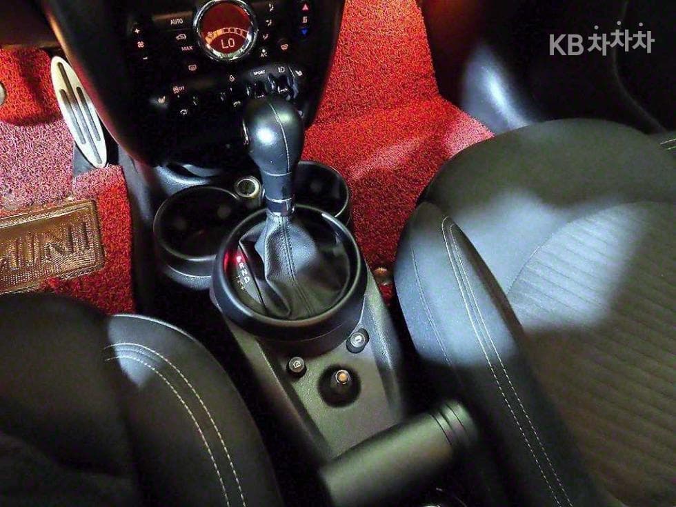 Mini 페이스맨Cooper SD - 12