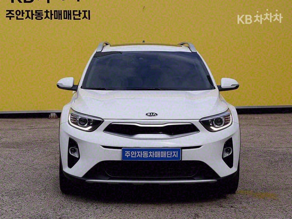 Киа Stonic Бензин 1.0 Турбо Бензин Директ Инжекция Престиж - Image 1