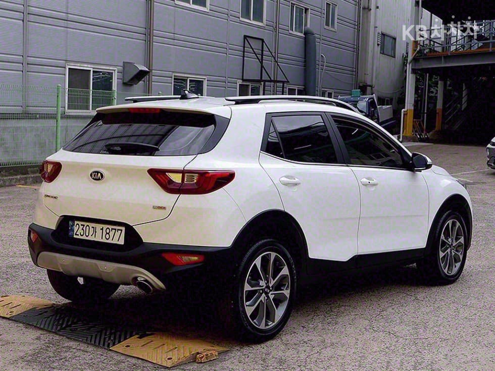 Киа StonicБензин 1.0 Турбо Бензин Директ Инжекция Престиж - 4