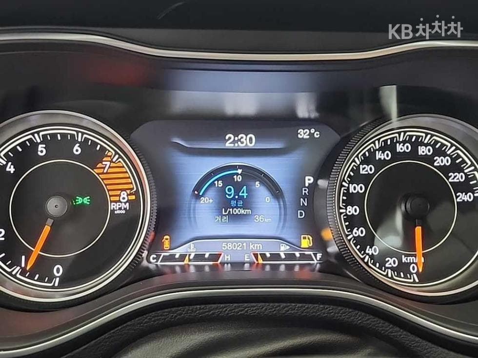 지프 체로키(KL)3.2 Бензин AWD Overland - 6