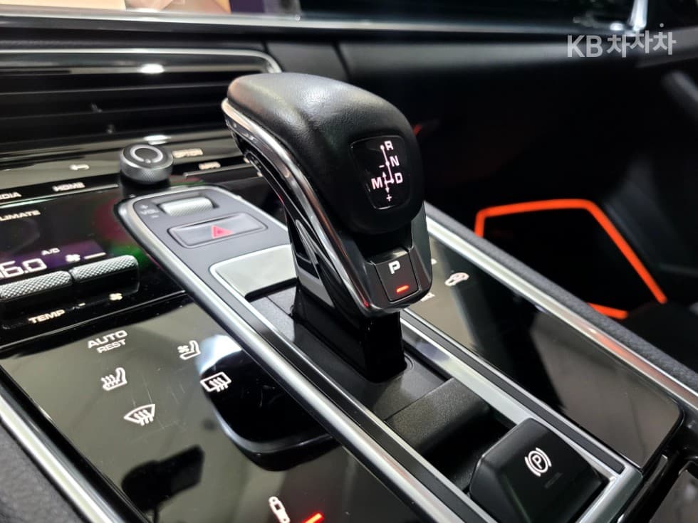 Porsche 파나메라 (971)2.9 4 Executive - 17