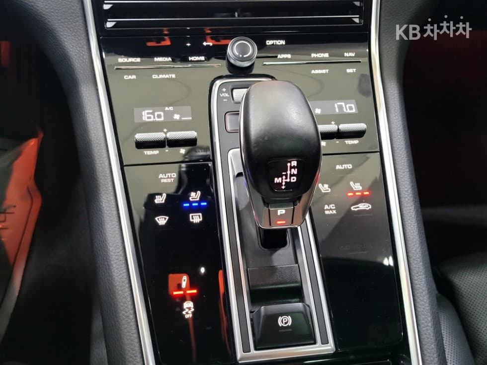 Porsche 파나메라 (971)2.9 4 Executive - 18