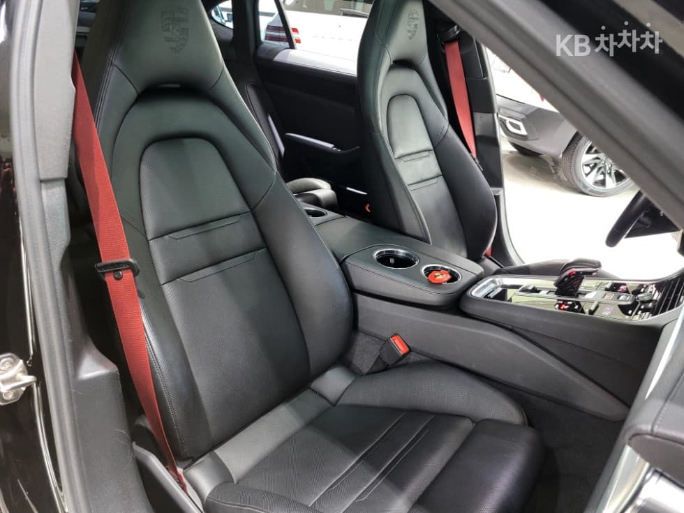 Porsche 파나메라 (971)2.9 4 Executive - 24
