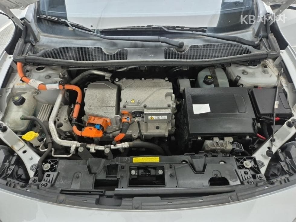 Renault Korea SM3 Z.E.RE - 5