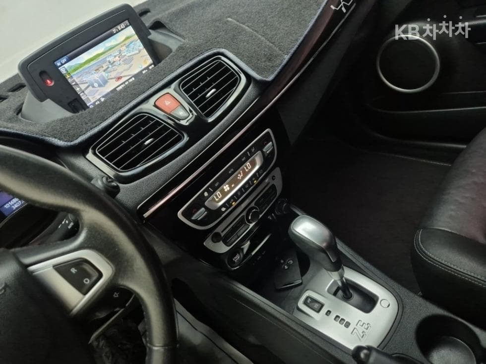 Renault Korea SM3 Z.E.RE - 10