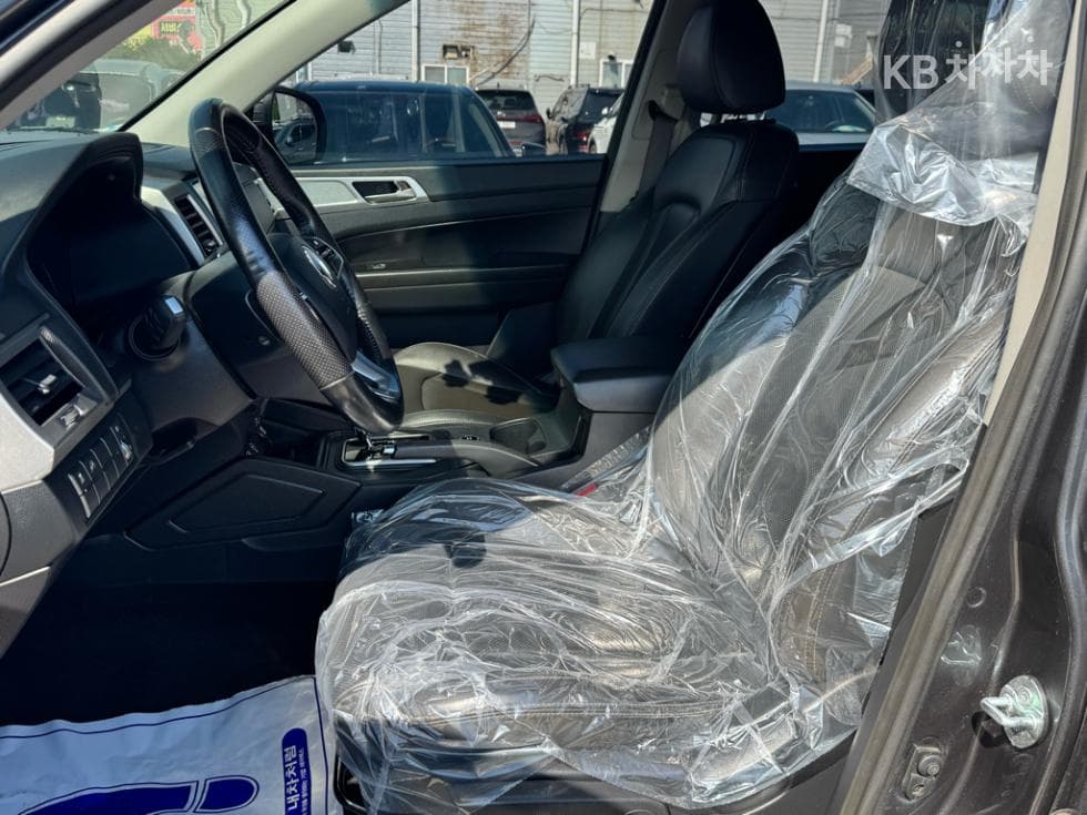 КейДжи Мобилити Rexton 스포츠2.2 4x4 Престиж - 14