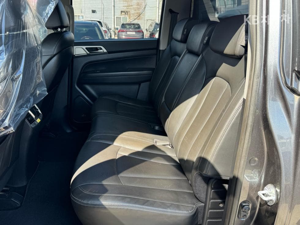 КейДжи Мобилити Rexton 스포츠2.2 4x4 Престиж - 15