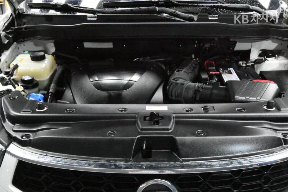 КейДжи Мобилити Нов코란도 C2.0 CVT (Безстепенна) 2WD Висок клас - 6