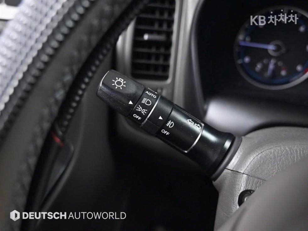 (840More1432)Hyundai Porter 2 Super Cab LPG Hyundai - 15