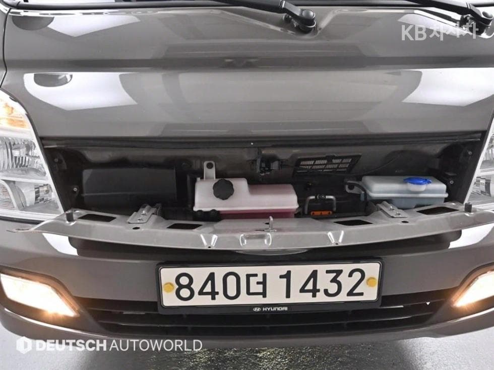 (840More1432)Hyundai Porter 2 Super Cab LPG Hyundai - 16