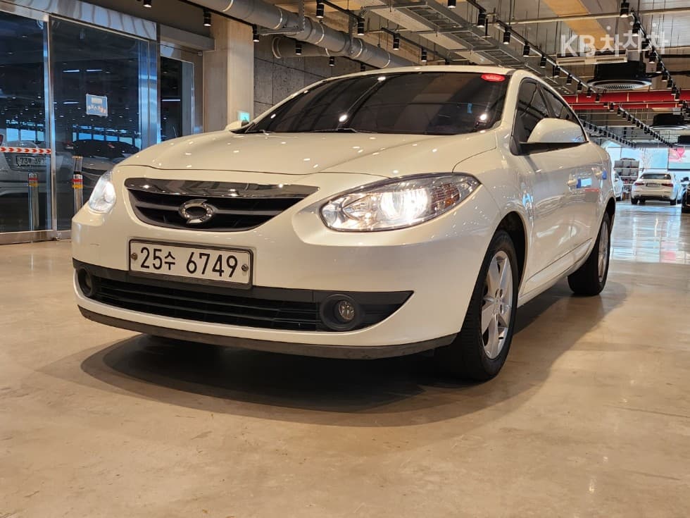 Renault Korea New SM3 SE Black Base - Image 1