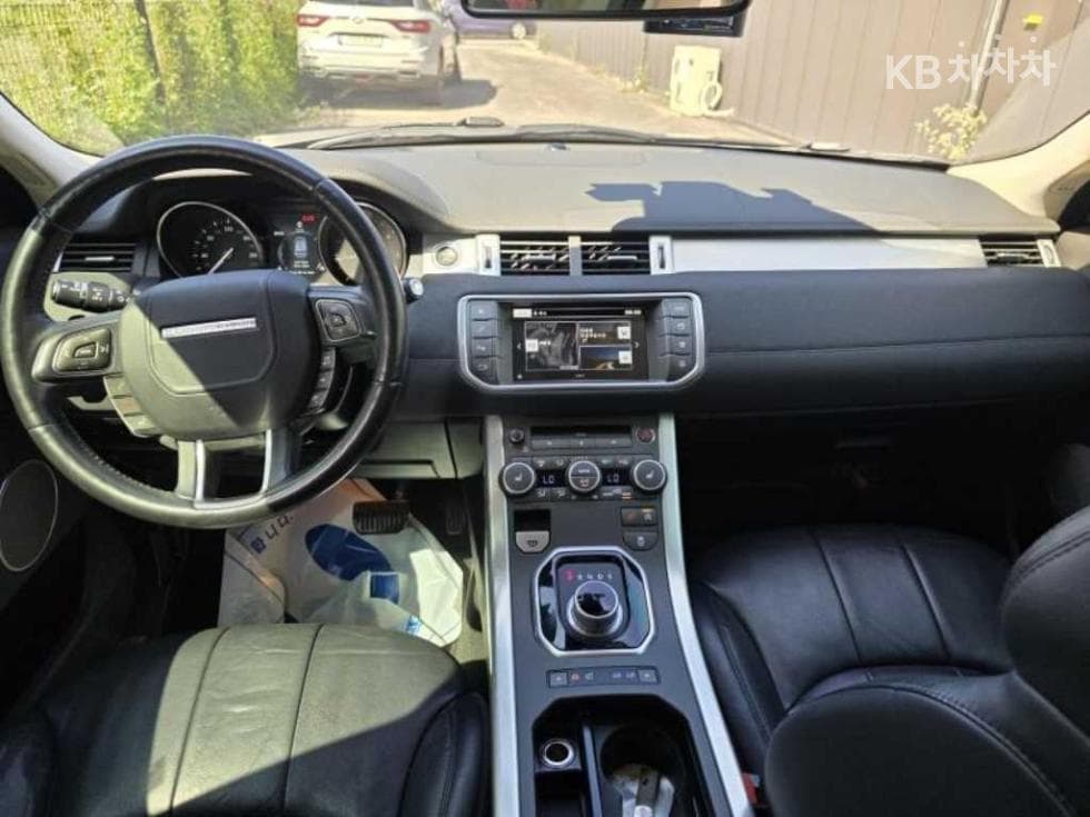 Land Rover Range Rover Евок5-врати 2.0 TD4 SE - 9