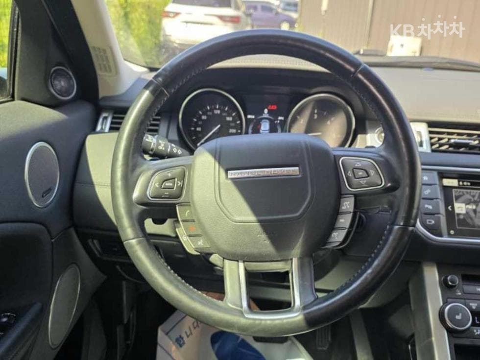 Land Rover Range Rover Евок5-врати 2.0 TD4 SE - 10