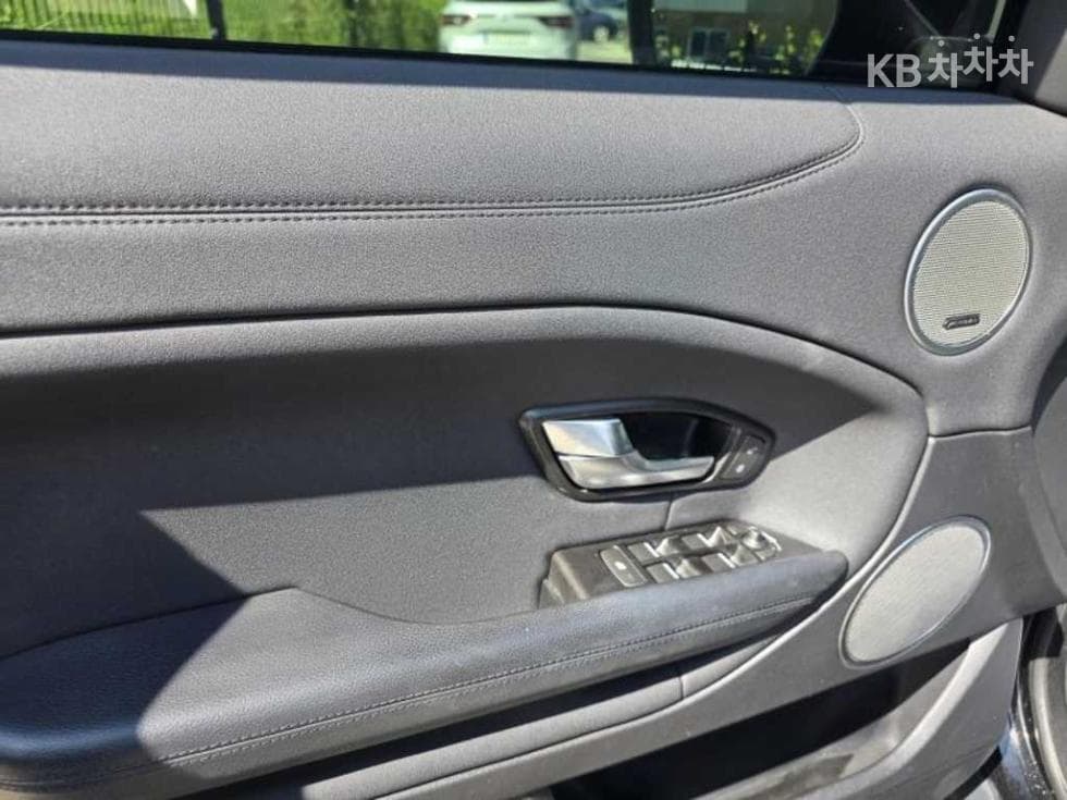 Land Rover Range Rover Евок5-врати 2.0 TD4 SE - 11