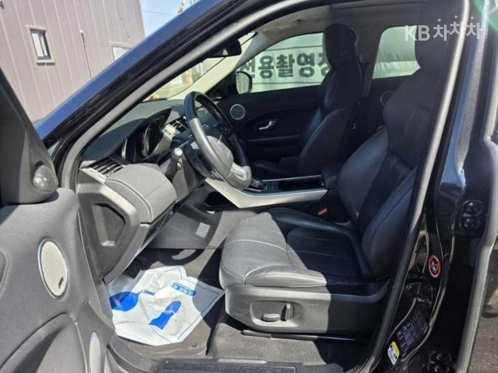 Land Rover Range Rover Евок5-врати 2.0 TD4 SE - 12