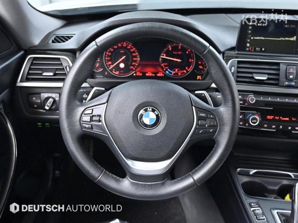 (60mer3621)BMW GranTurismo 3 Series GT 320d F34 xDrive (14 years old~) - 13