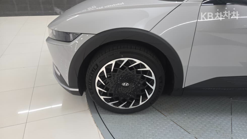 Хюндай IONIQ 5Long Range Exclusive - 8