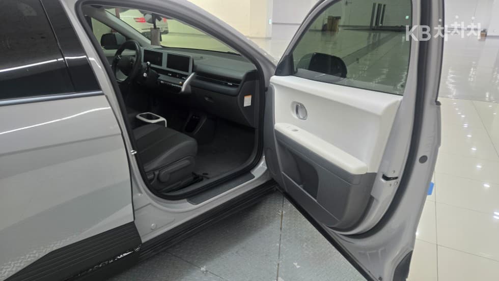 Хюндай IONIQ 5Long Range Exclusive - 13