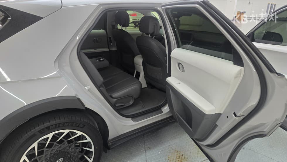 Хюндай IONIQ 5Long Range Exclusive - 14