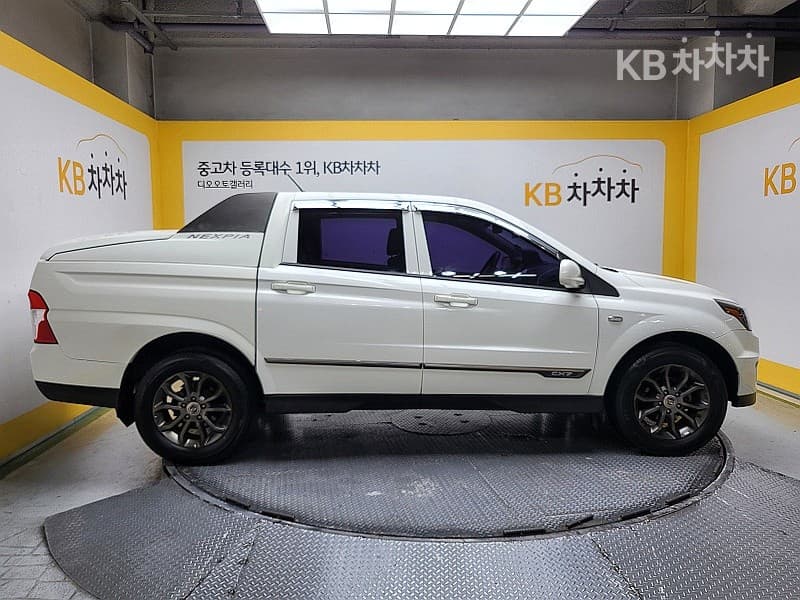 KG Mobility Corando Sport CX7 4WD Club - Image 3