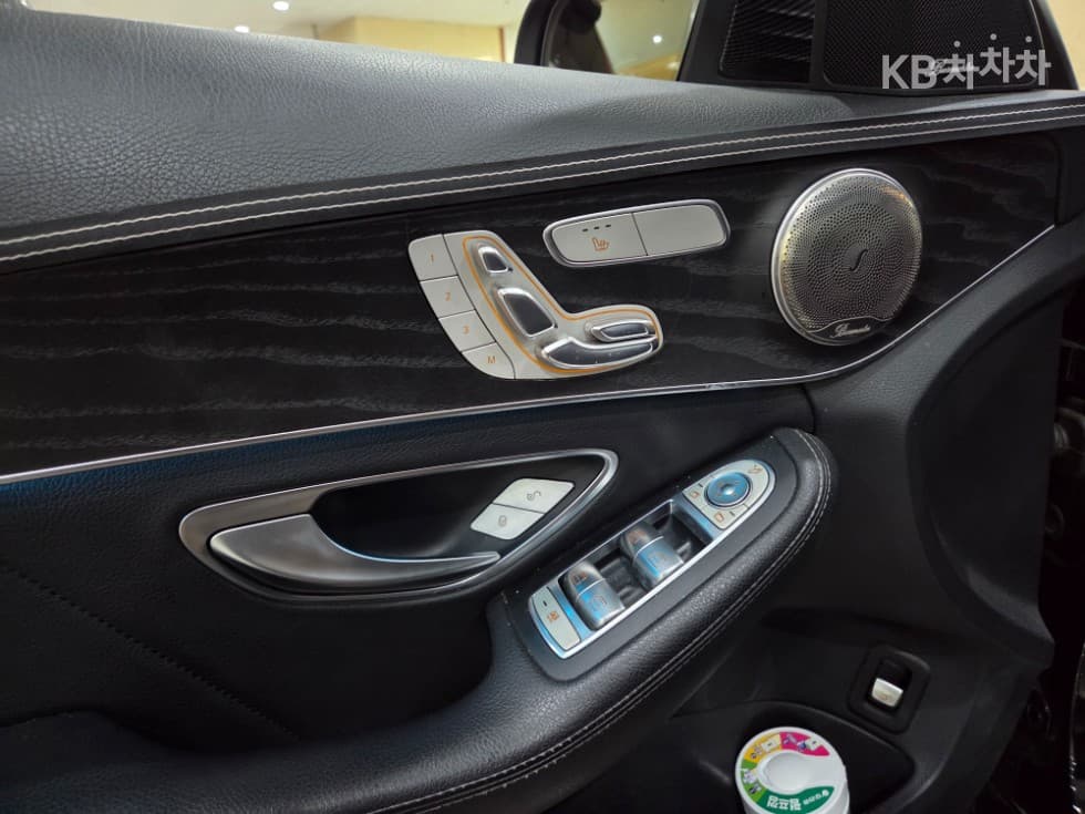 Mercedes-Benz The New (фейслифт) C-КласC250 d 4MATIC - 15