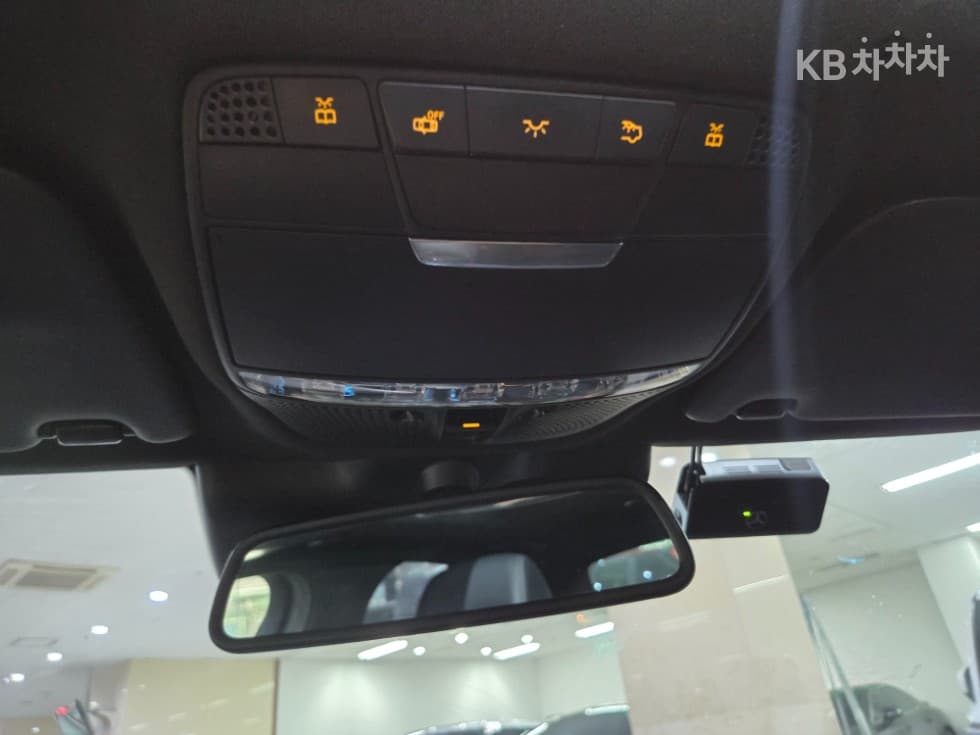 Mercedes-Benz The New (фейслифт) C-КласC250 d 4MATIC - 16