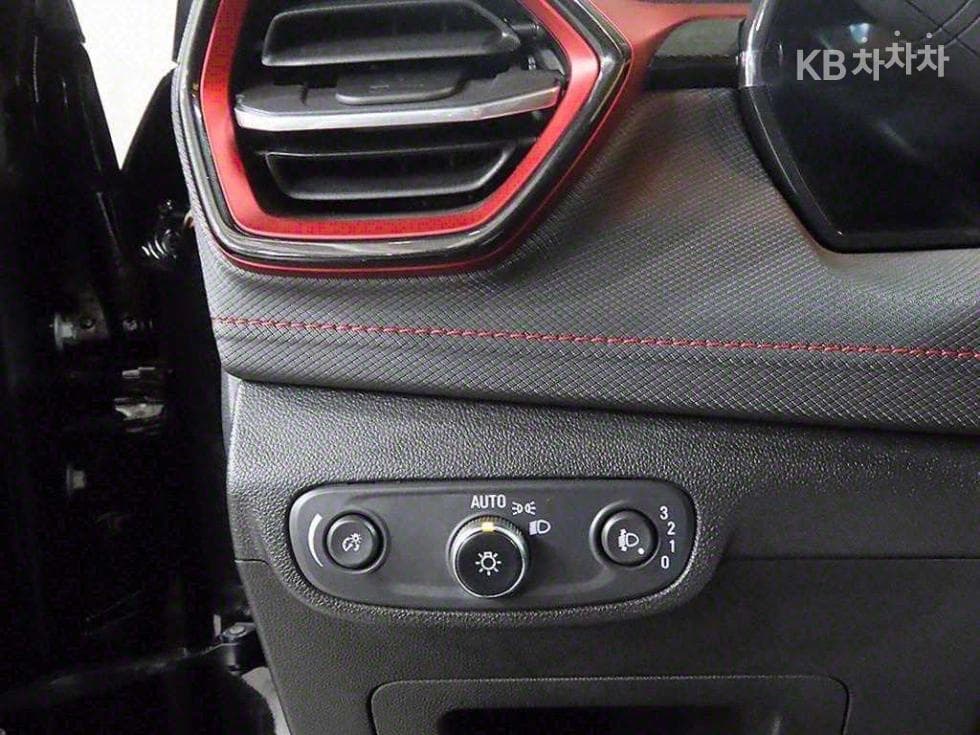 (275N7842)KoreaGM The New Trailblazer1.35 GLS Turbo 4WD RS - 12