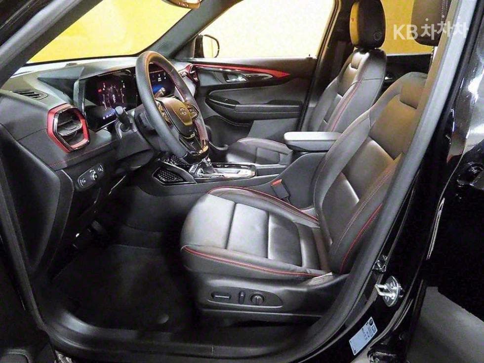 (275N7842)KoreaGM The New Trailblazer1.35 GLS Turbo 4WD RS - 13