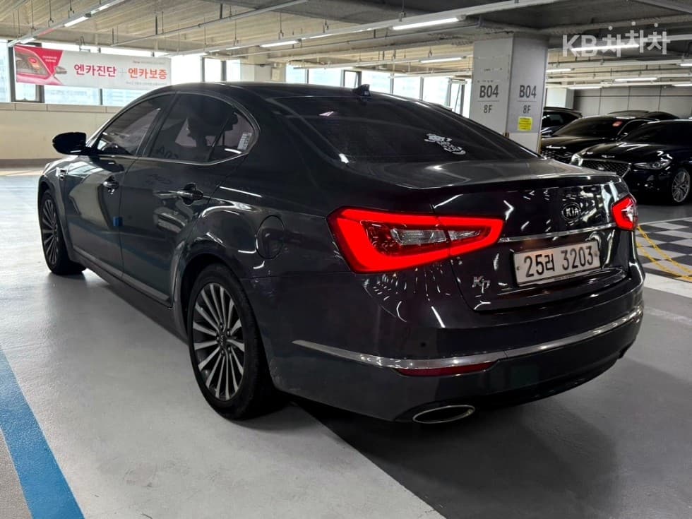 Kia The New K7 2.4 GDI Prestige Special - Image 4
