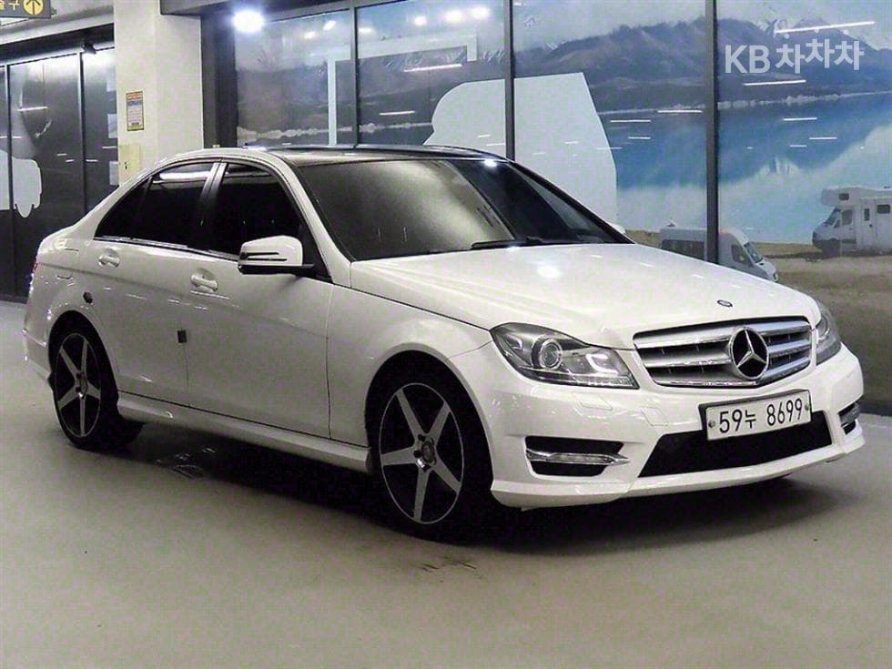 Mercedes-Benz New C-Class C220 CDi 4Matic 에디션 C W204 - Image 1
