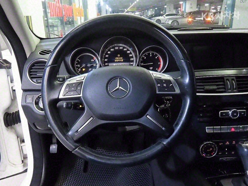 Mercedes-Benz New C-ClassC220 CDi 4Matic 에디션 C W204 - 8