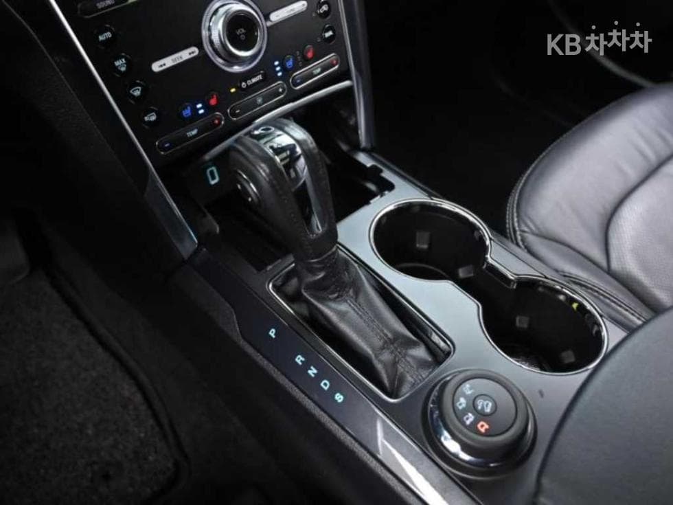 Форд Нов Експлорер2.3 EcoBoost 4x4 Limited - 9